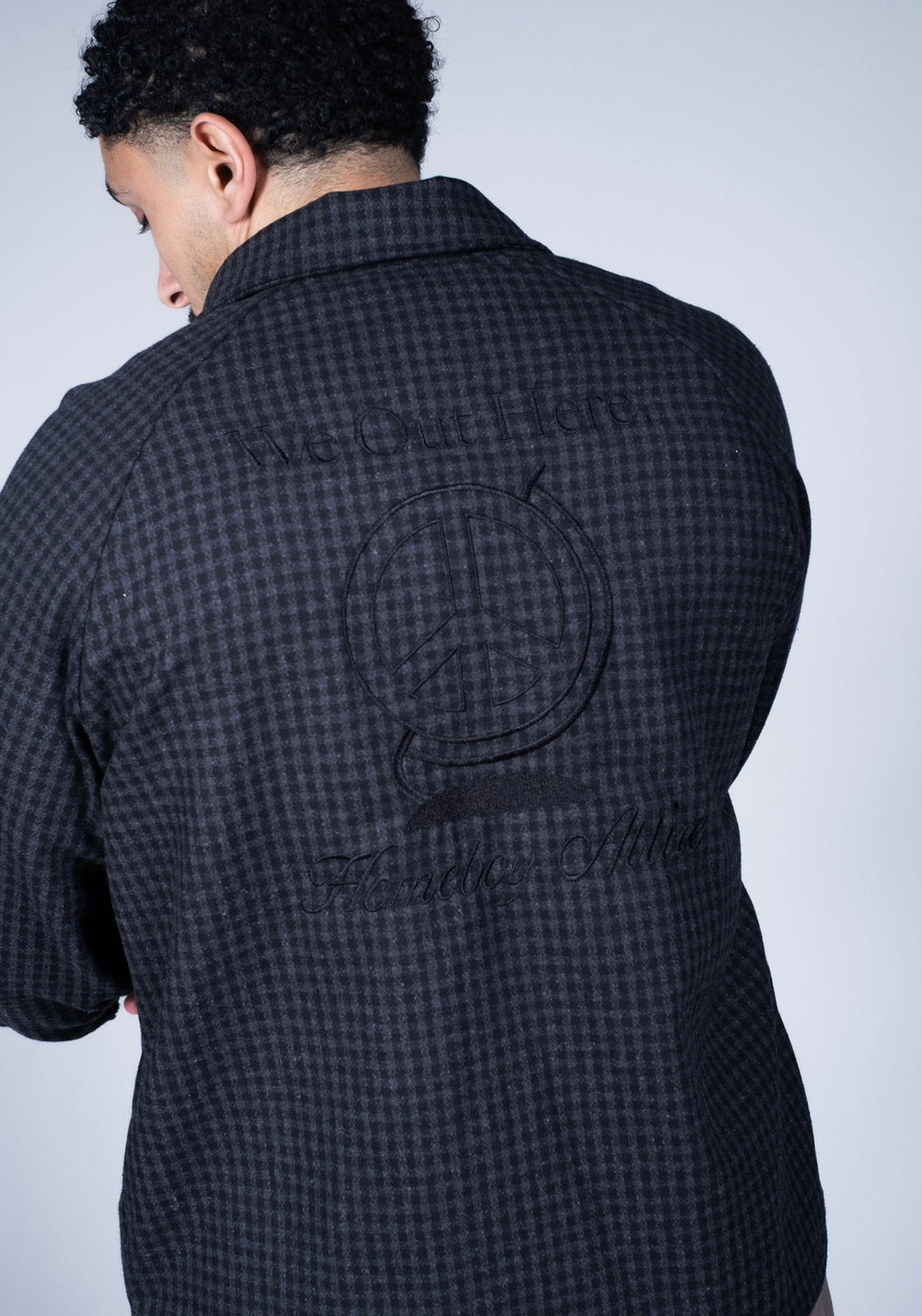 BLACKOUT CHECKERED JACKET