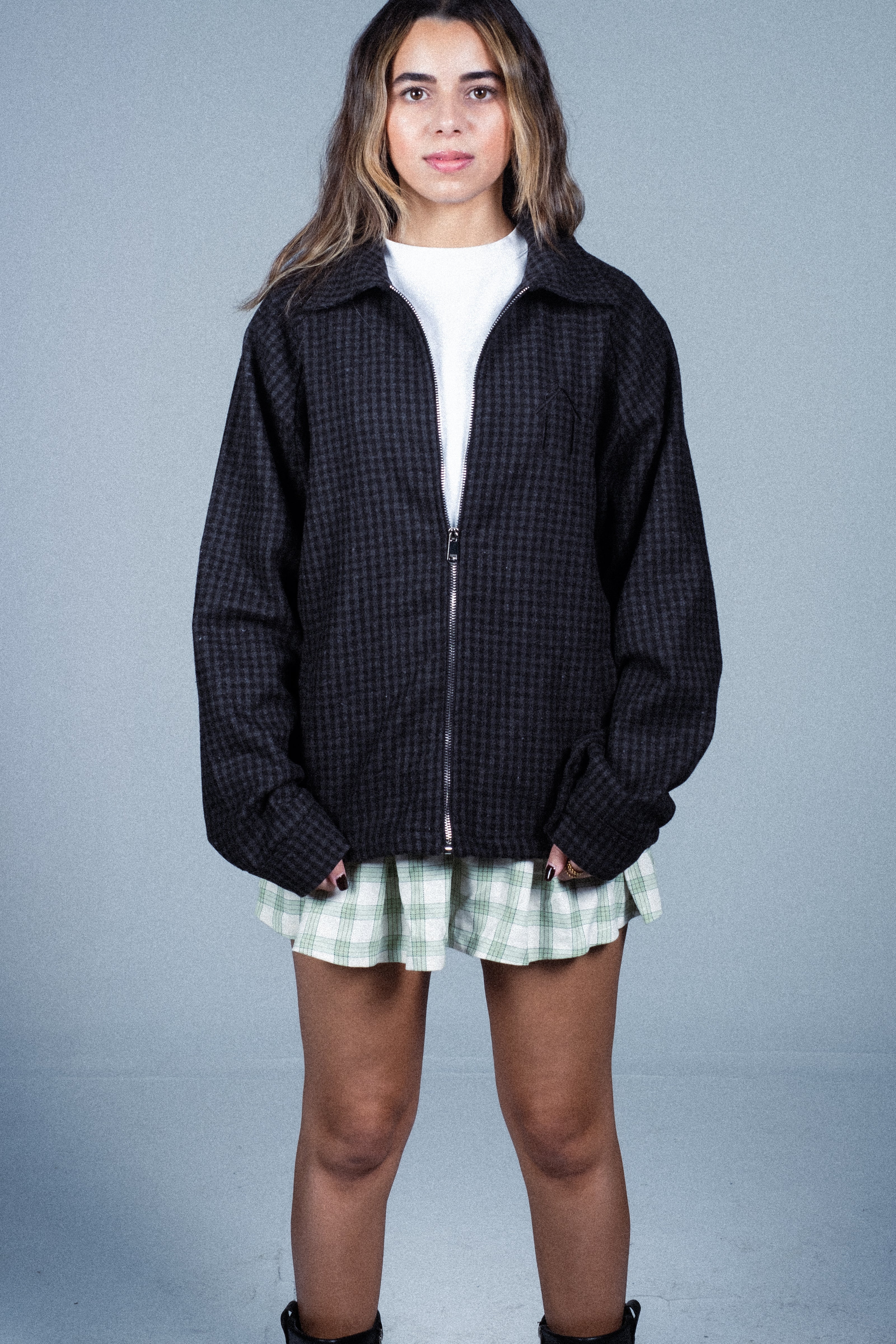 BLACKOUT CHECKERED JACKET