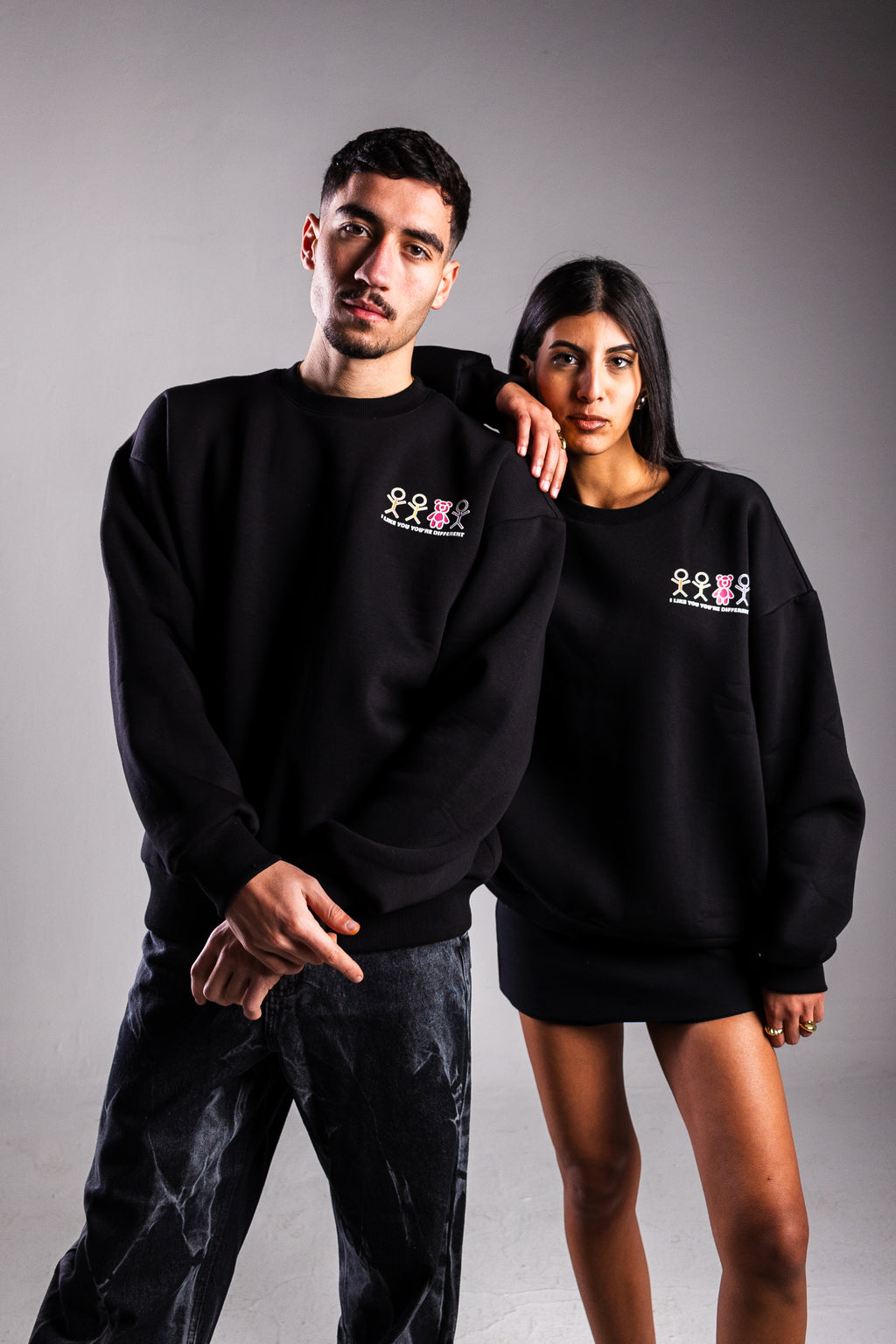 HOMEBOY TEDDY DIFFERENT BLACK CREWNECK