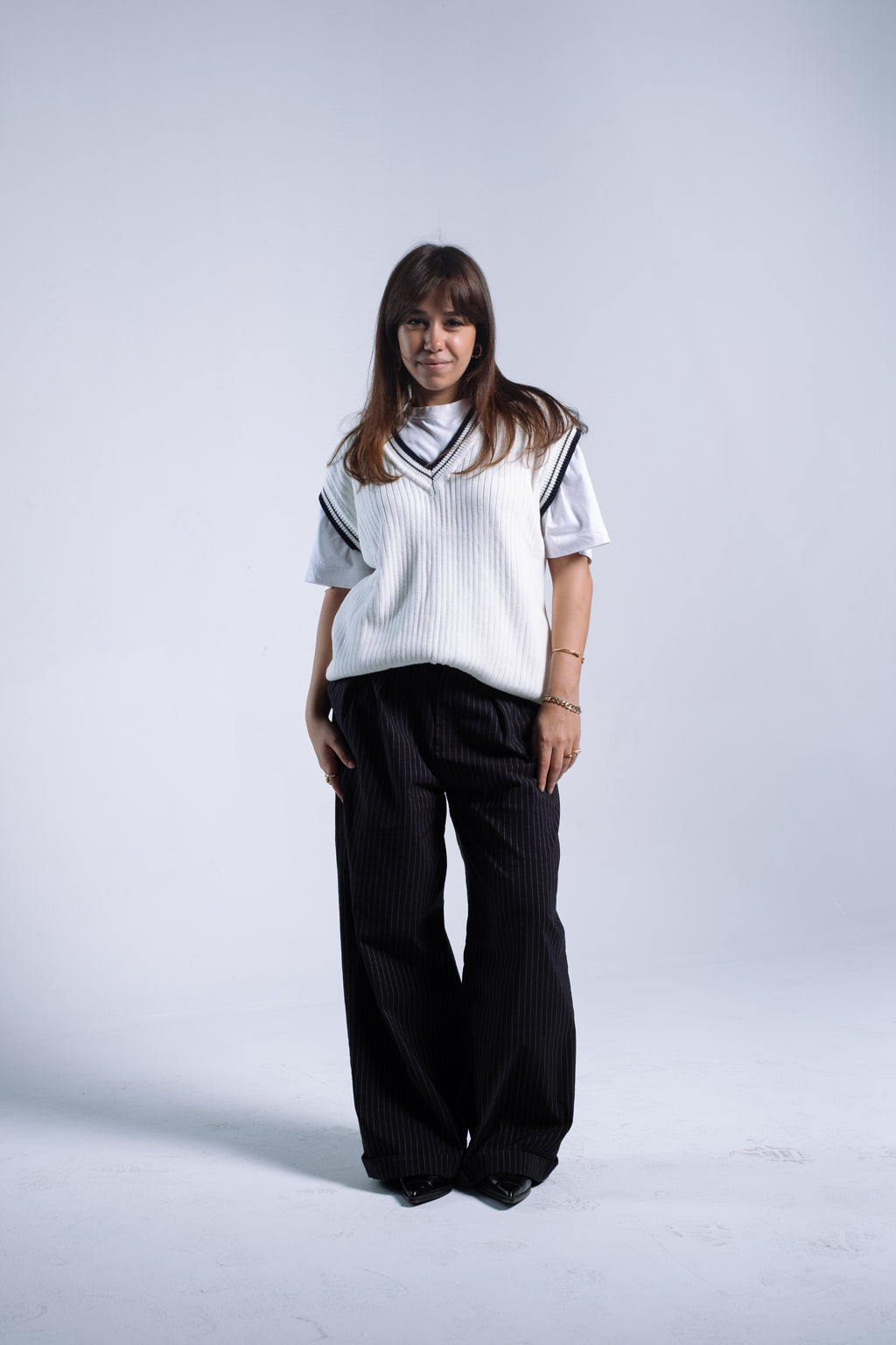 OFF-WHITE KNIT SLEEVELESS JUMPER