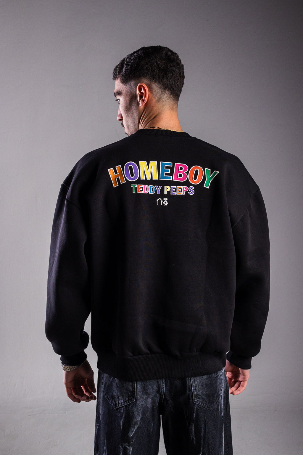 HOMEBOY TEDDY DIFFERENT BLACK CREWNECK